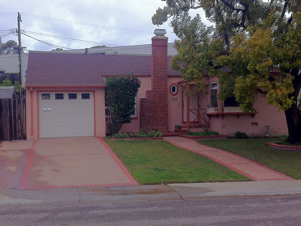 1st image of 782 Linden Ave