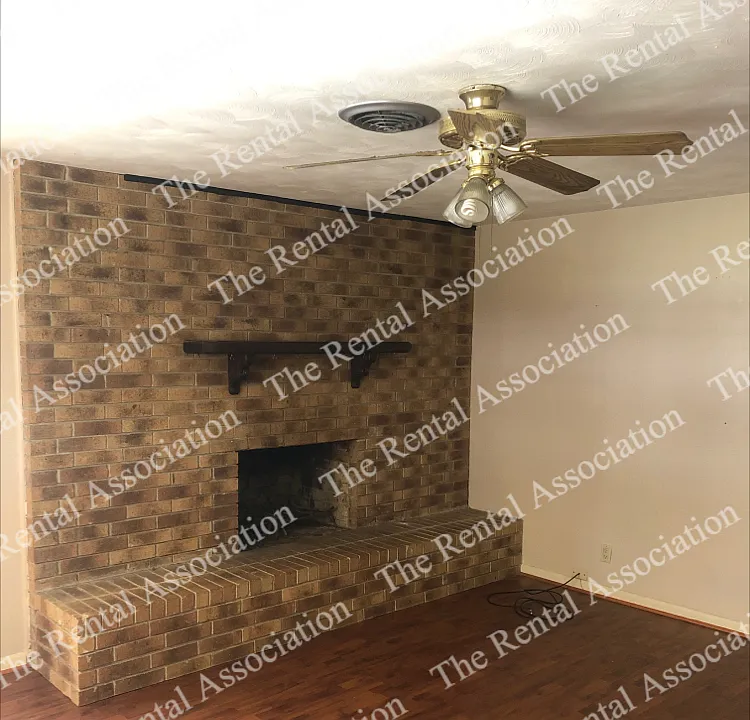 2504 Arcadia Dr