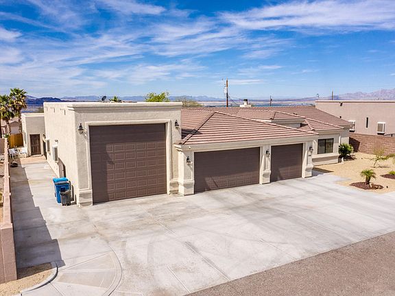 3rd image of 1361 Vaquero Dr
