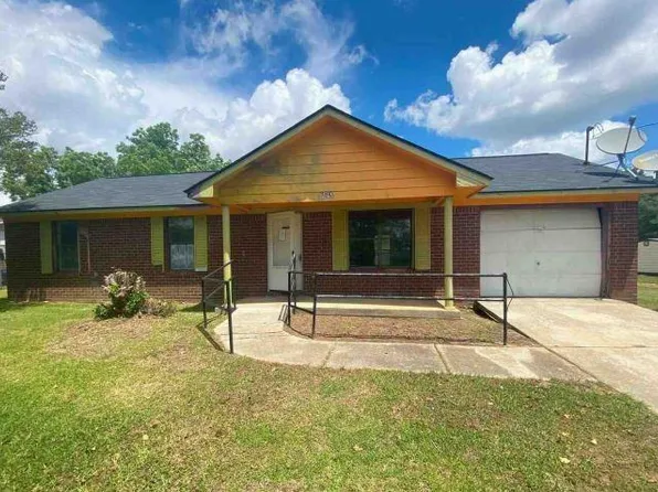 360 D E Short Rd, Dawson, GA 39842