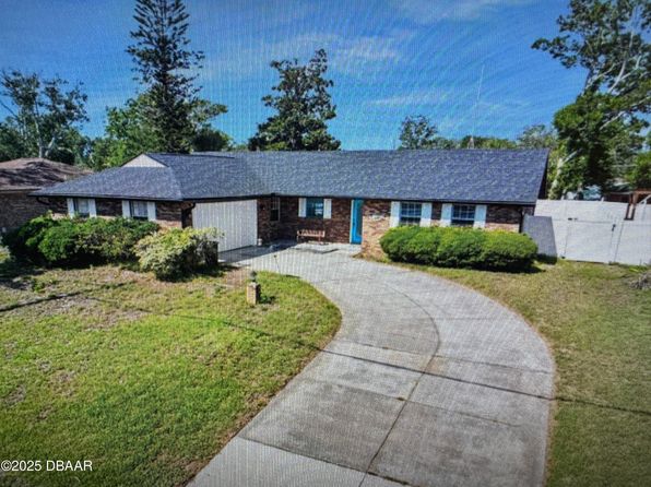 794 E River Oak Dr