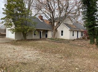 2569 Alves Ferry Rd, Henderson, KY 42420