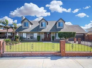 1518 W Flippen Ct, Anaheim, CA 92802