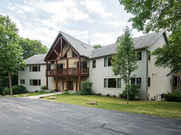 4721 W Longhollow Rd, Galena, IL 61036