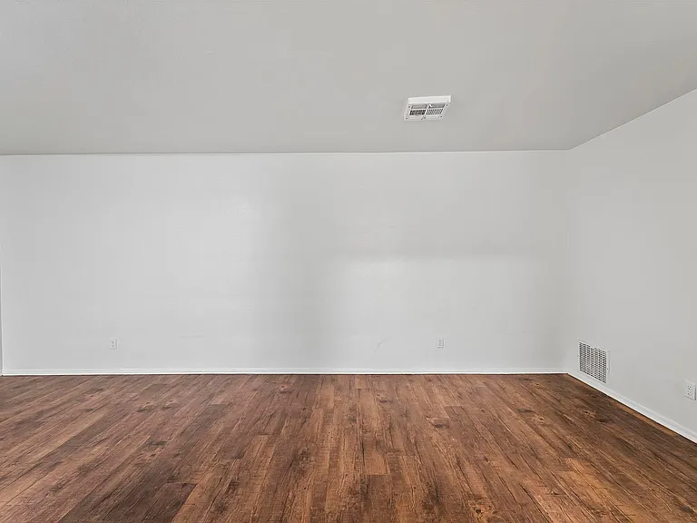 Metro Apartments At Bethalto — Photo 19