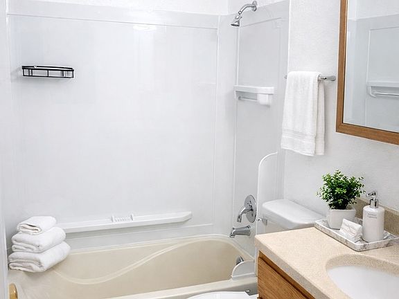 5th image of 4020 216th St #2E
