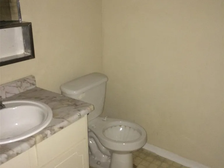 11830 Mosscrest Dr — Photo 12