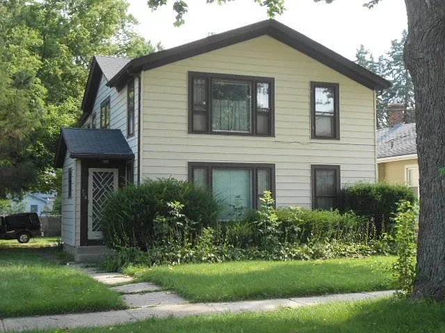 718/720 Walnut St photo 1