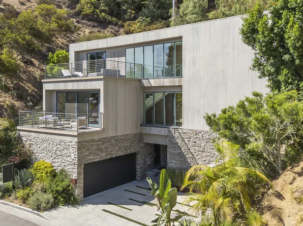 2756 N Westshire Dr, Los Angeles, CA 90068