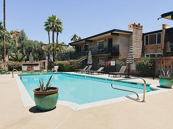 Community pool
