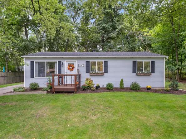 1340 Knapp St NE, Grand Rapids, MI 49505
