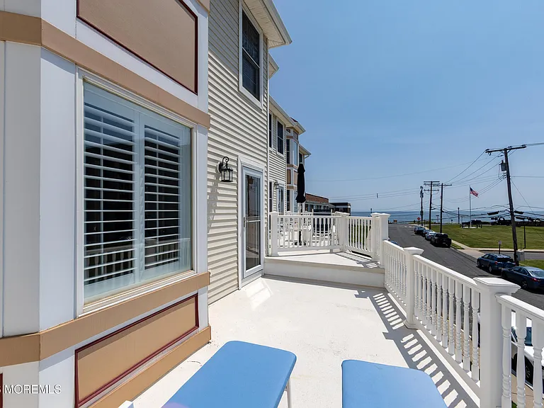 29 Pavilion Ave #29 — Photo 32