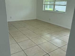 292 Lowell Ave, North Fort Myers, FL 33917