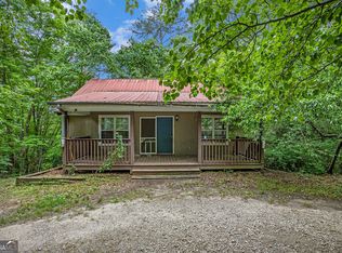 381 Pioneer Ridge Dr, Clarkesville, GA 30523