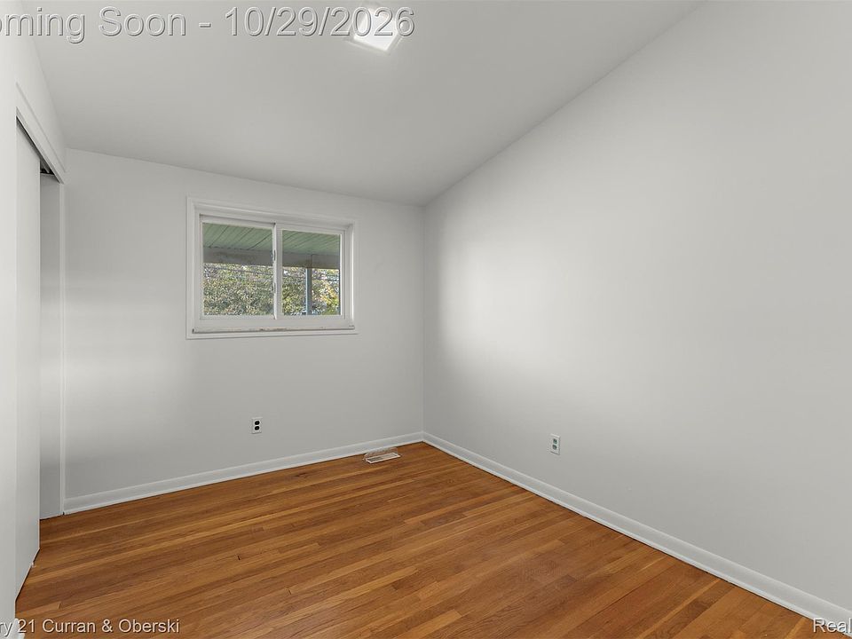 13624 Leroy St, photo 16