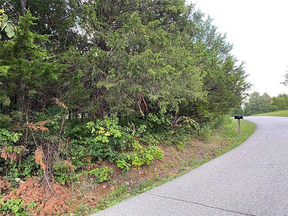 3rd image of 0 Peachtree Dr
