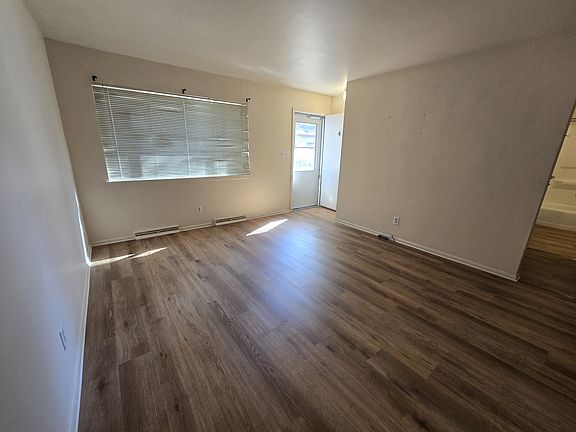 3rd image of 224 E Bell Ave #4