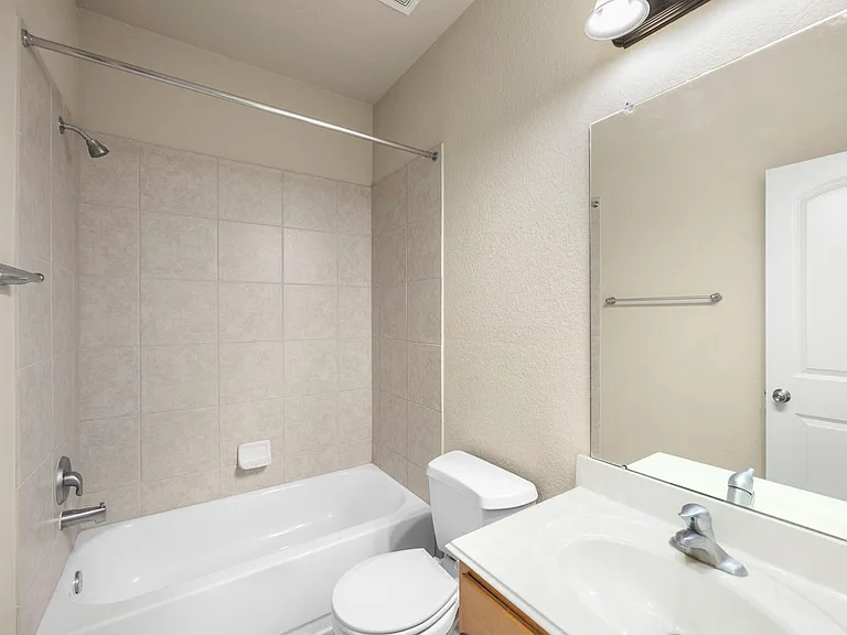 20935 Brodie Ln — Photo 21