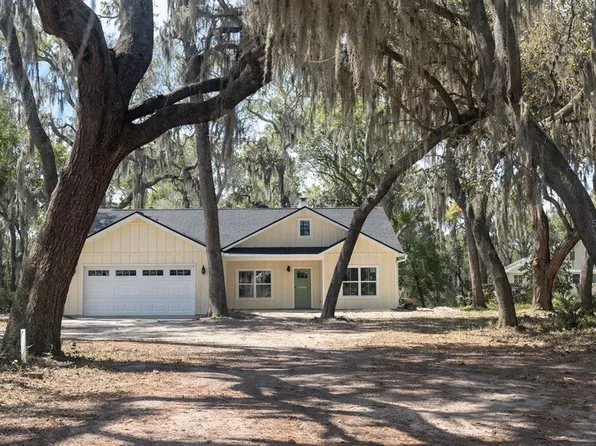 332 SE 3rd Ave, Melrose, FL 32666