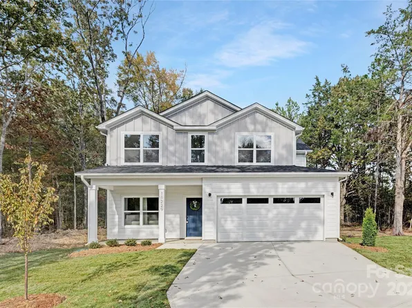 12410 Dixie Ann Dr, Charlotte, NC 28262