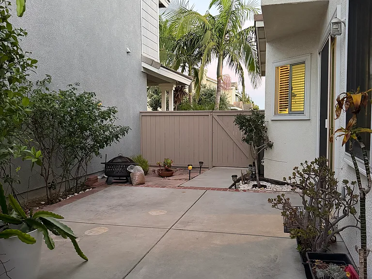 Sideyard