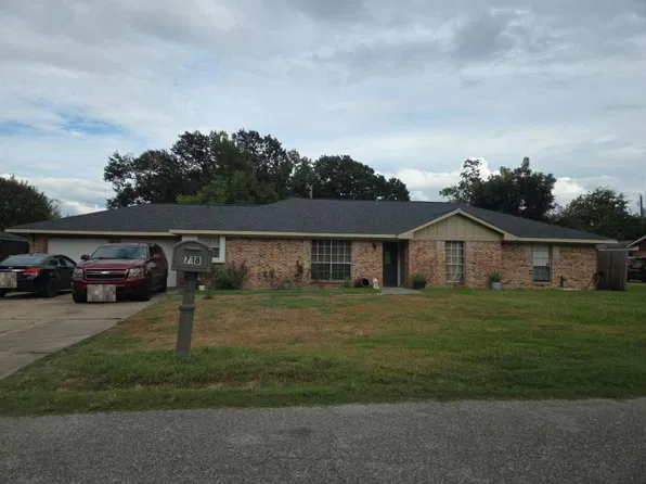 7718 Echo Brook Dr, Houston, TX 77037