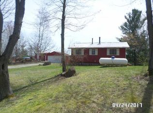 2300 Deer Lake Rd, Harrison, MI 48625