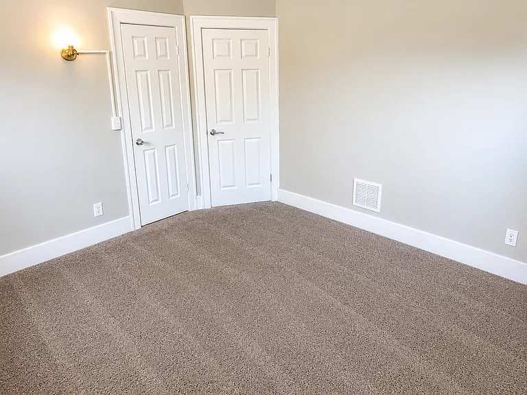 4243 Clements St — Photo 7