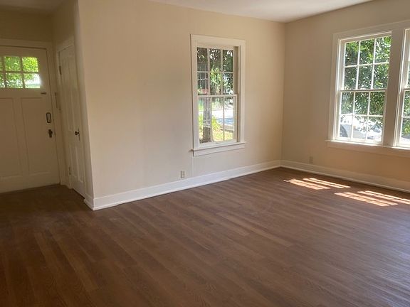 5th image of 205 College St