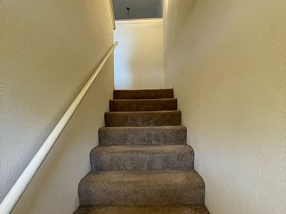 4th image of 10051 W Lisbon Ave #10071