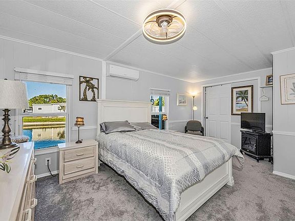 3rd image of 4454 Tucker Sq