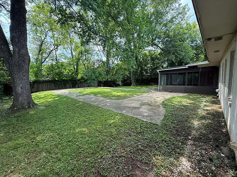 3614 Bridlewood Dr — Photo 29