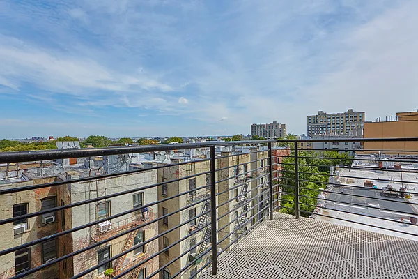 Rented by Compass | media 17