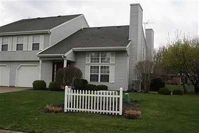 1st image of 2742 Country Squire Dr