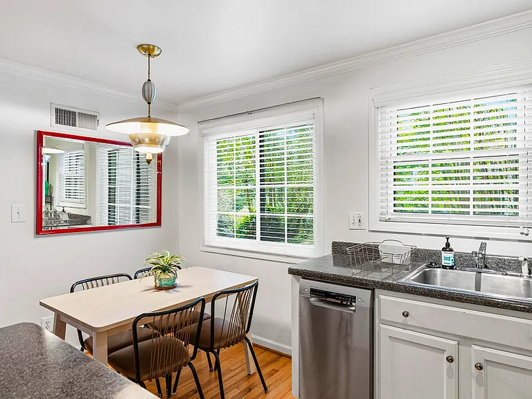 410 Candler Park Dr #B-3 — Photo 7