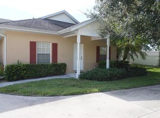 1633 Red Oak Ln, Pt Charlotte, FL 33948