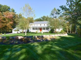 542 Ledge Rd, Seekonk, MA 02771