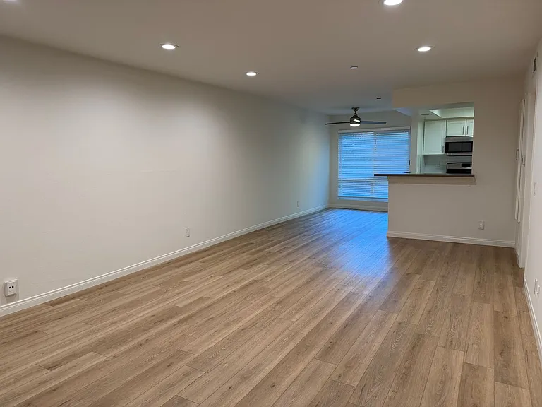 Verdugo Vista — Photo 15