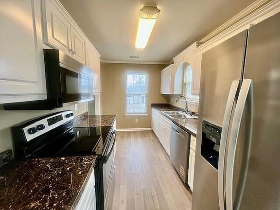 5th image of 4469 Misty Cove Court