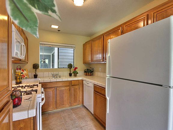 Tile countertops and tile flooring