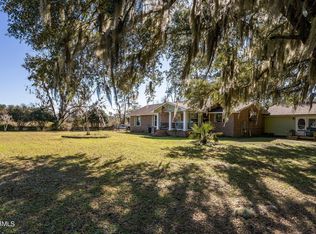 105 County Shed Rd, Beaufort, SC 29906