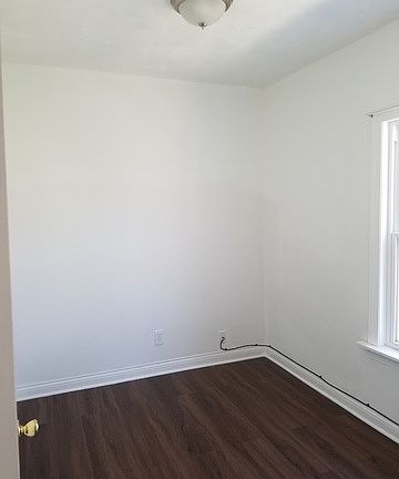 5th image of 814 S 14th Ave