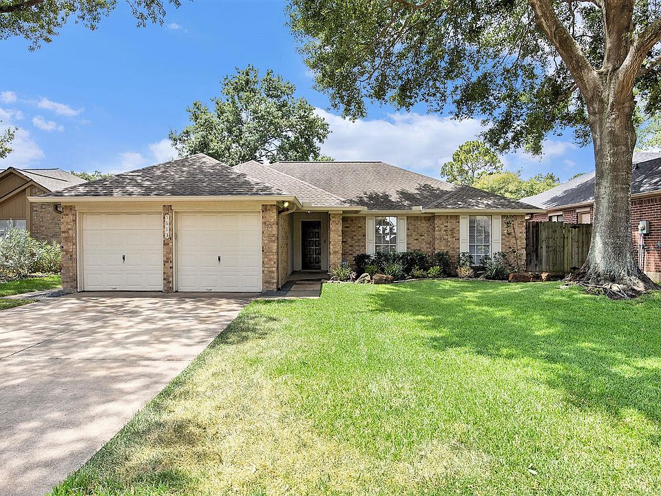 1st image of 5613 Village Park Dr