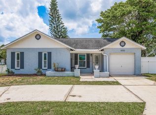 1932 Cuttybay Ct, Oldsmar, FL 34677