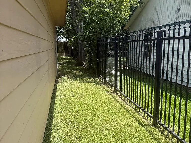 5047 Nassau Rd #A/B — Photo 25