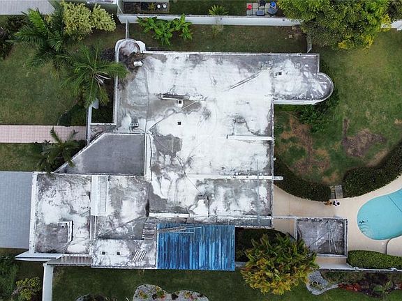 3rd image of F9 San Esteban