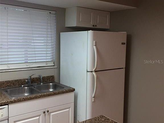 3rd image of 5575 Slash Pine Ct #5575