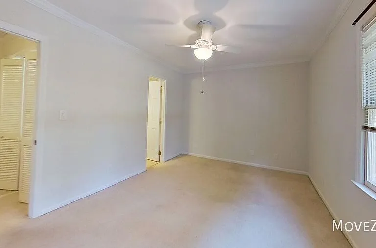 5622 Darrow Dr — Photo 30