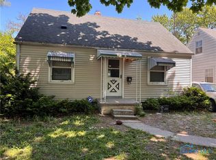 3428 Beaumont Dr, Toledo, OH 43608