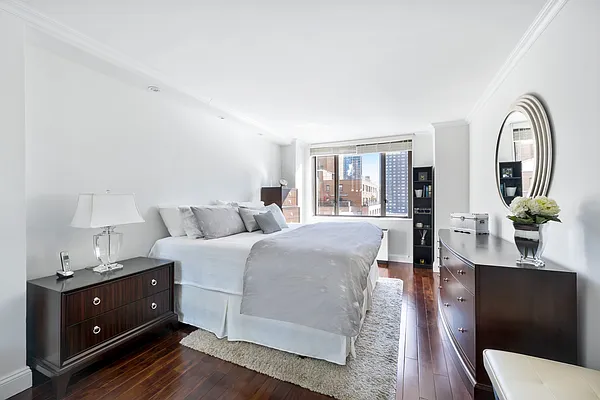 Sold by William Raveis Real Estate | media 4